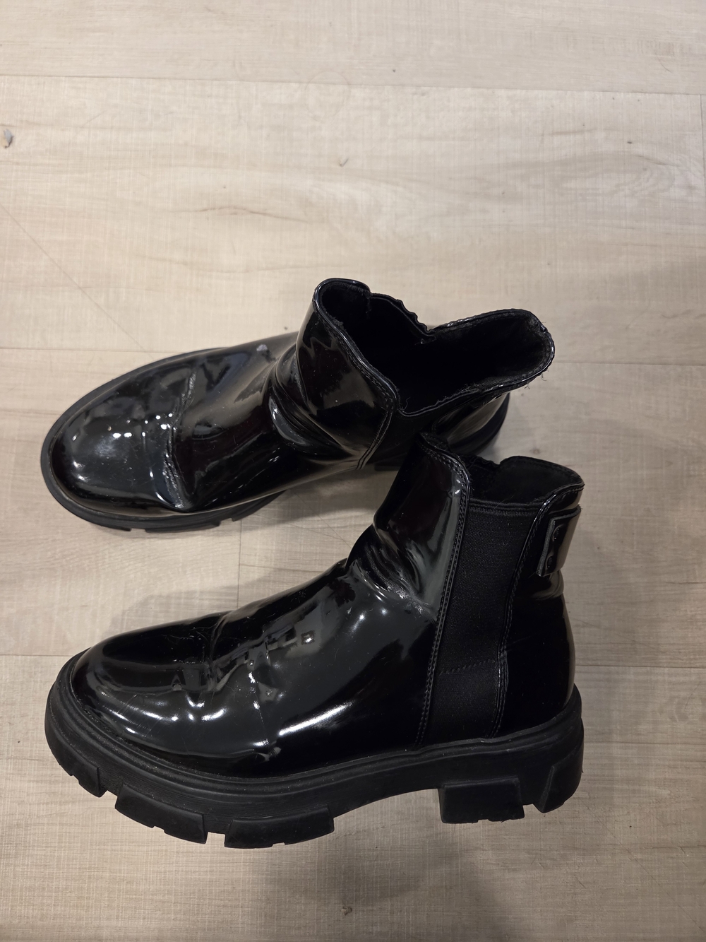 Aldo Black Patent Chelsea Lug Booties